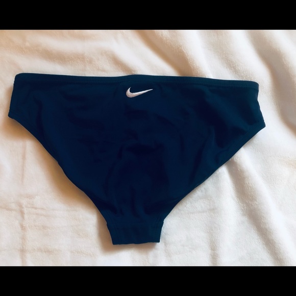 Nike two piece swimsuit - Picture 5 of 5